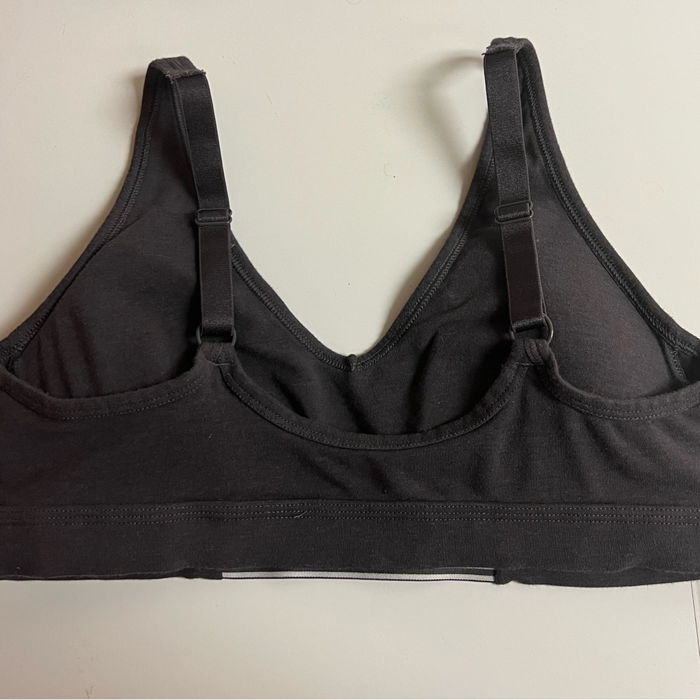Bra - Picture 2 of 3